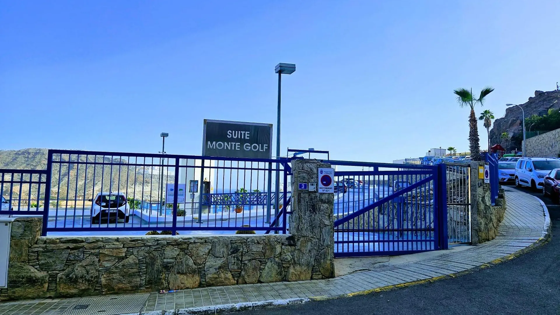 Ocean & Pool View Apartament 플라야델쿠라 0*,  스페인