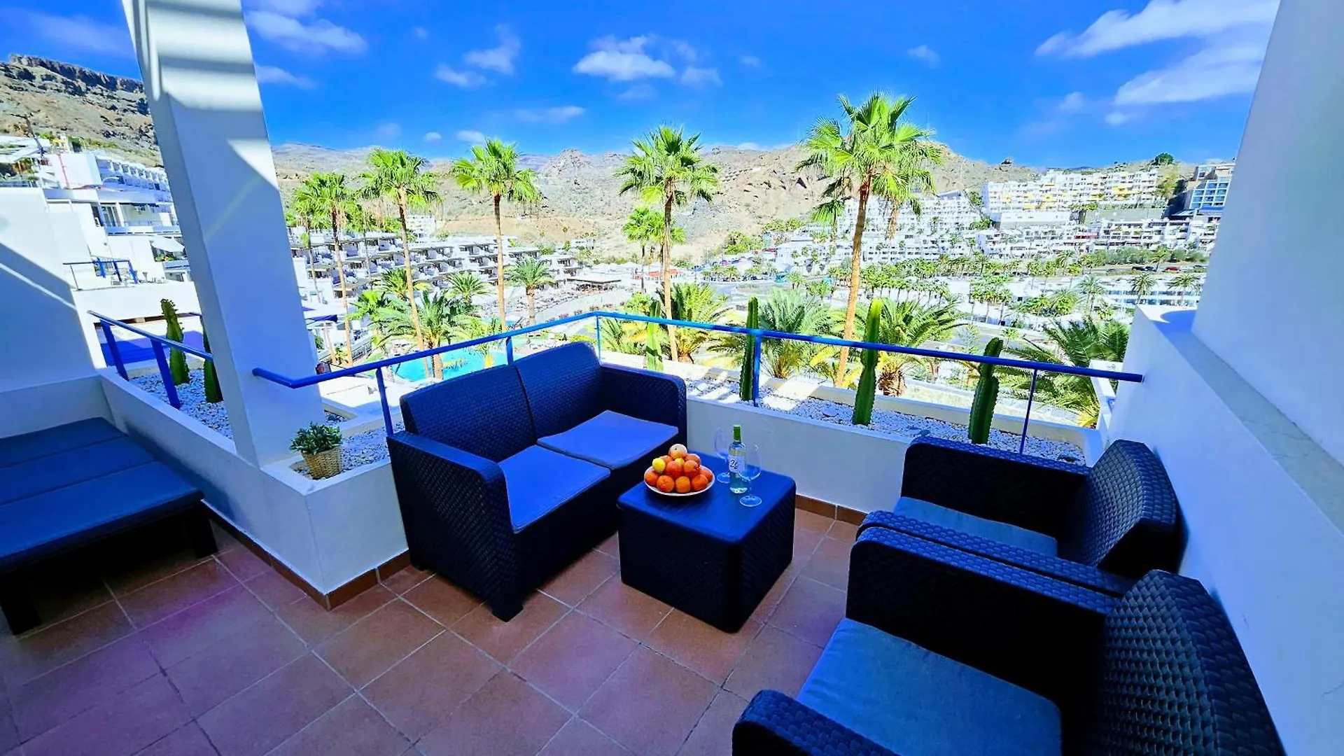 Ocean & Pool View Apartament 플라야델쿠라 스페인