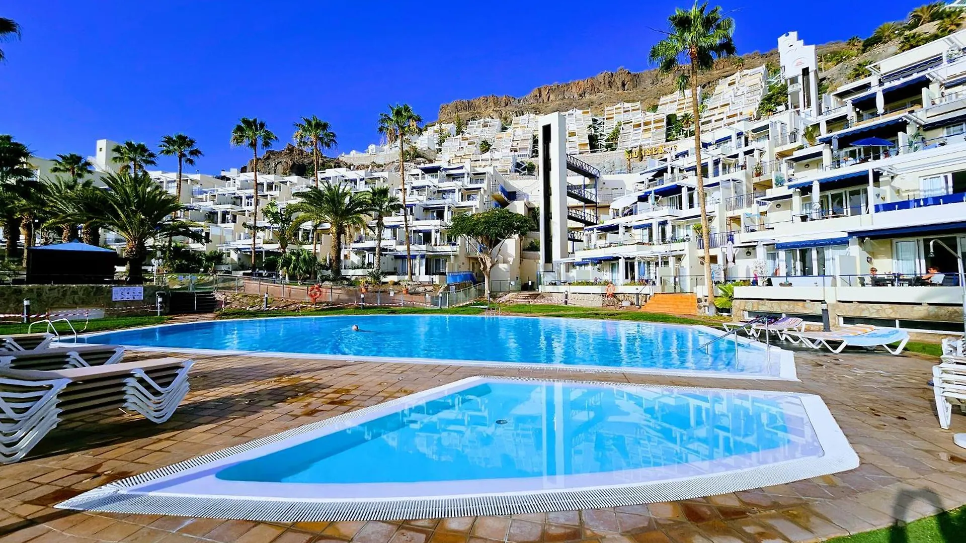 Ocean & Pool View Apartament 플라야델쿠라 아파트