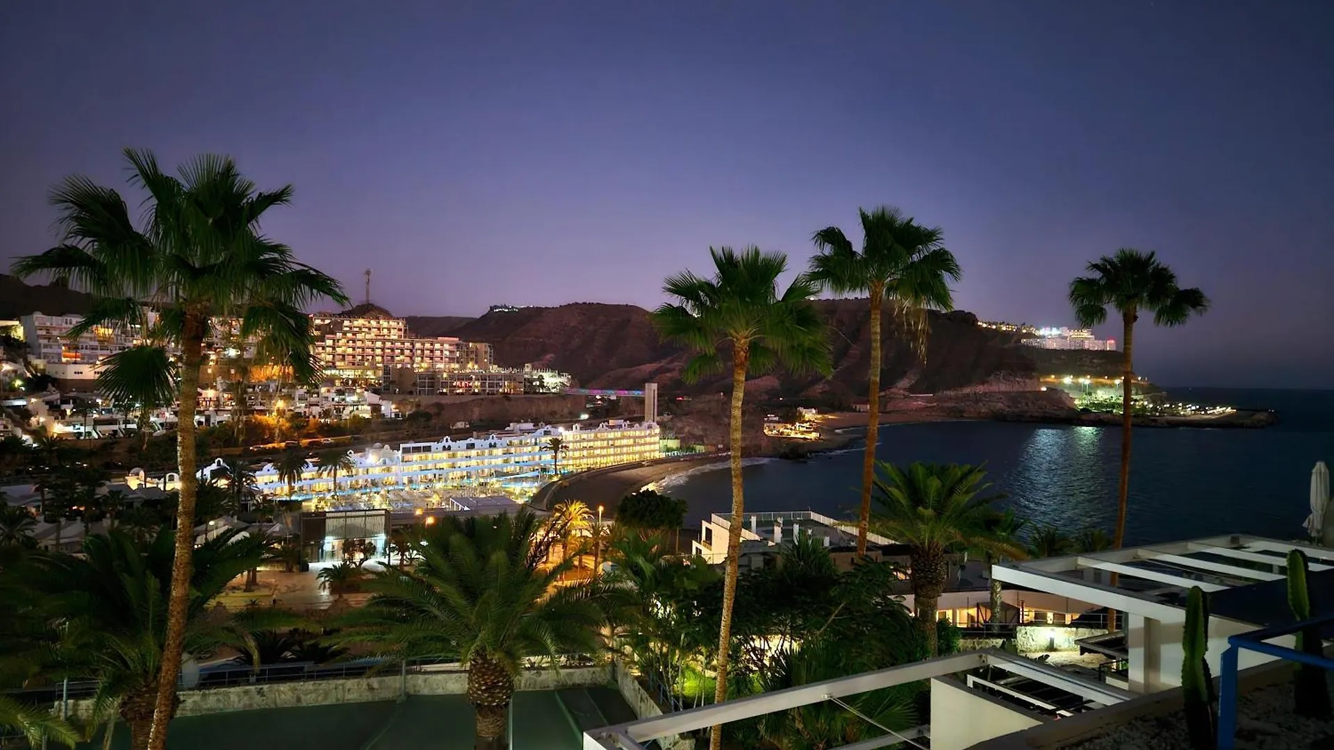Ocean & Pool View Apartament Playa Del Cura